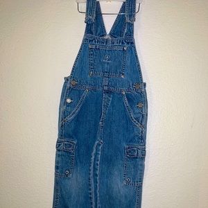 OshKosh Girls size 5T overalls blue jean